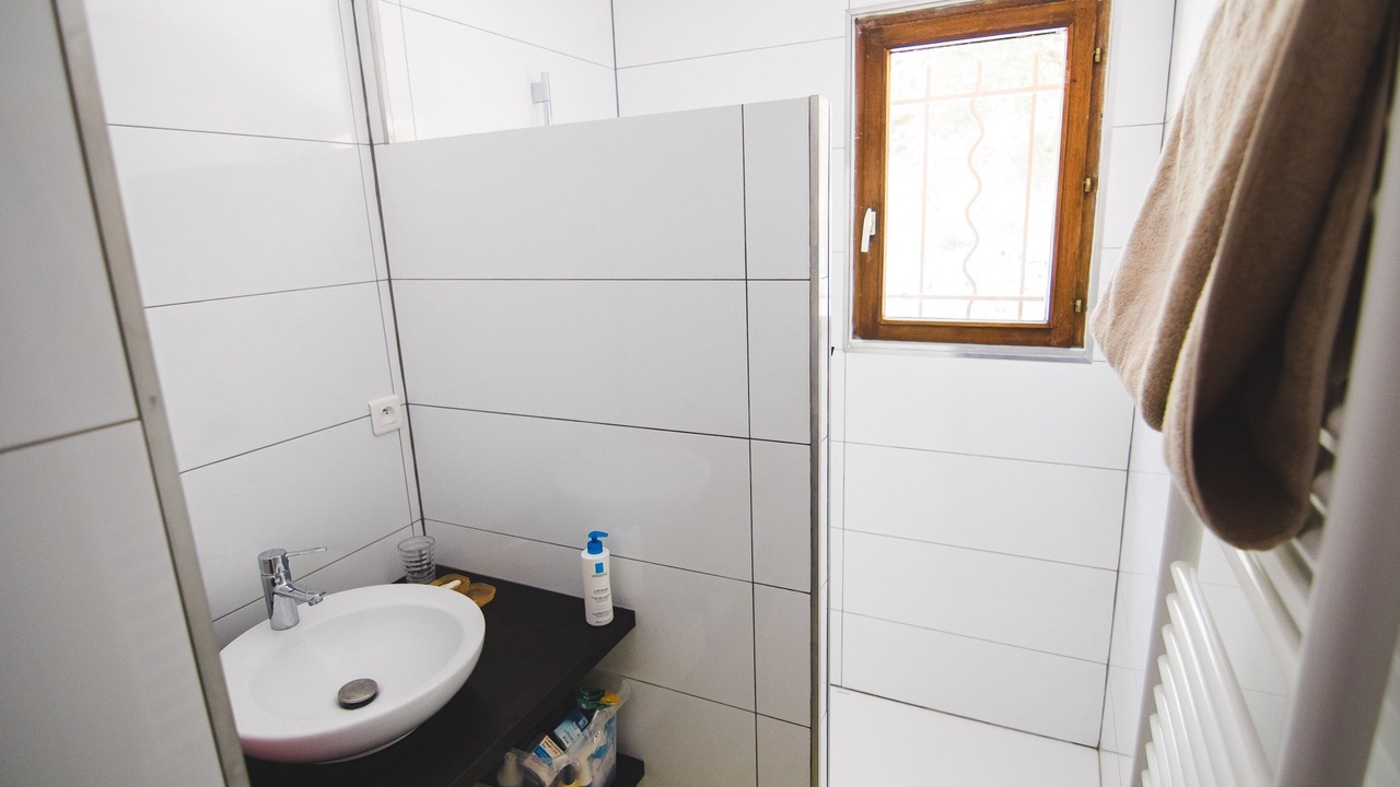 Photo of Bathroom in Le Thoronet