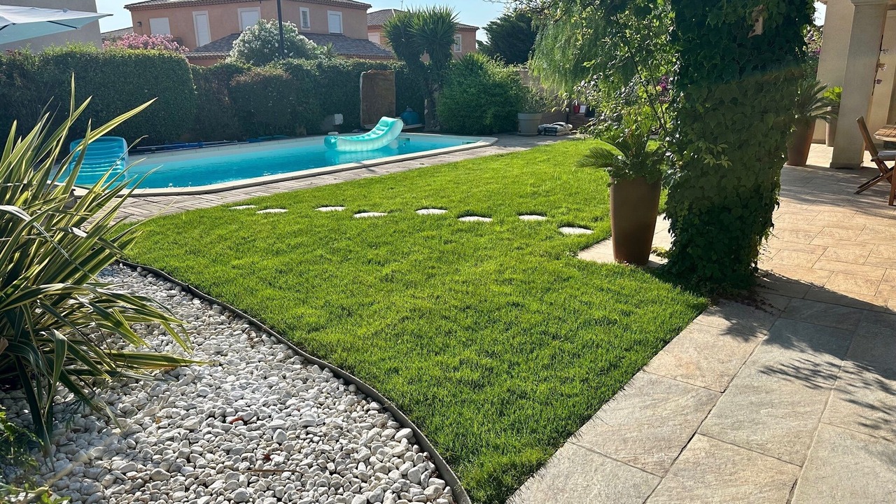 Photo of Outdoor in Les Baumettes