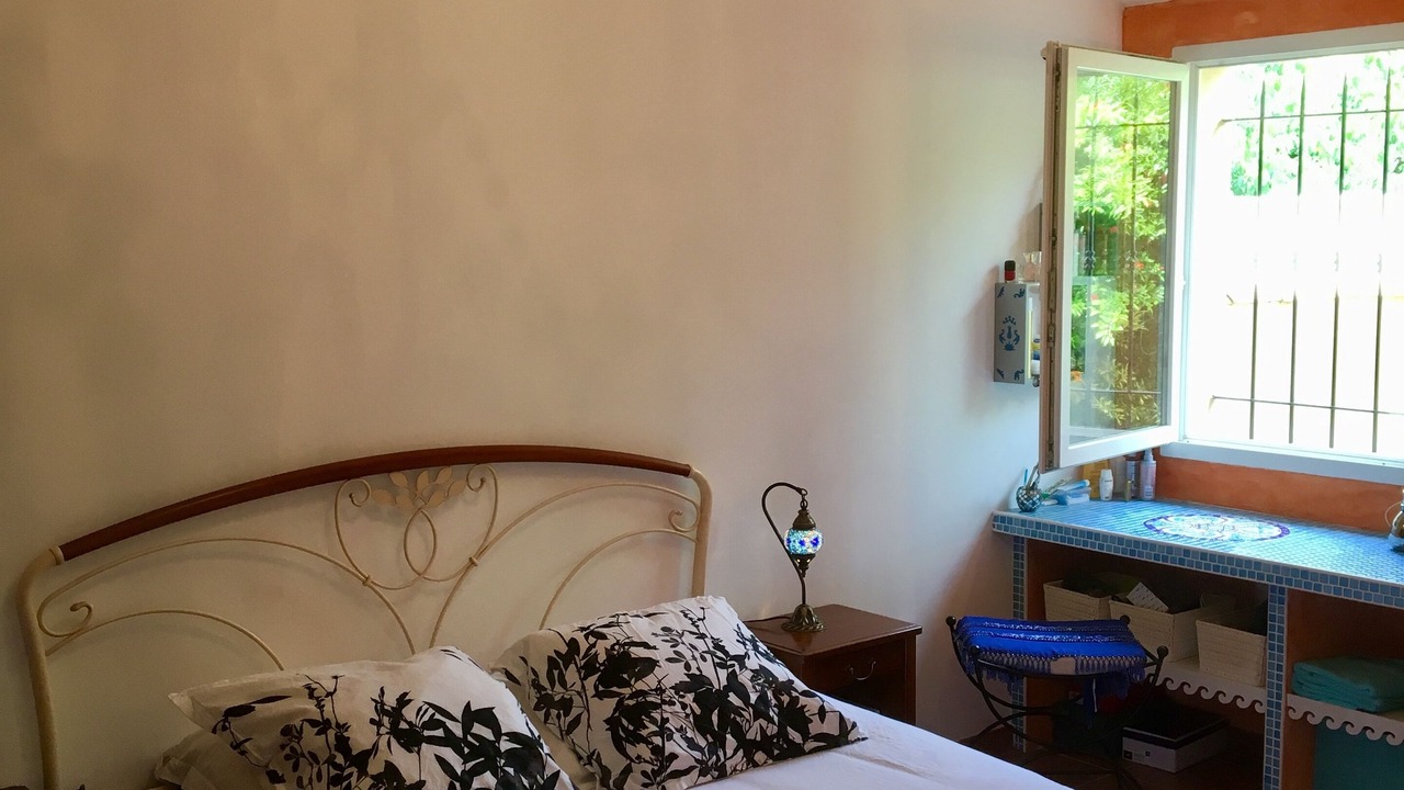 Photo of Bedroom in Les Baumettes