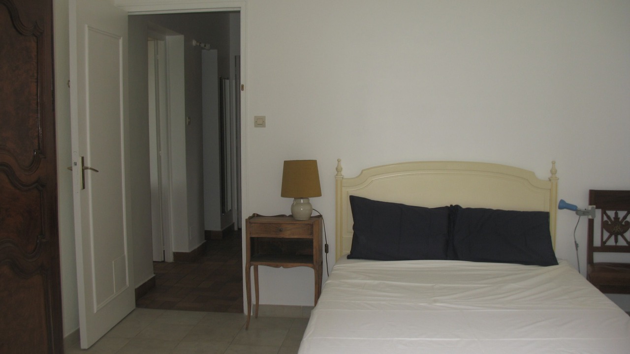Photo of Bedroom in Velleron