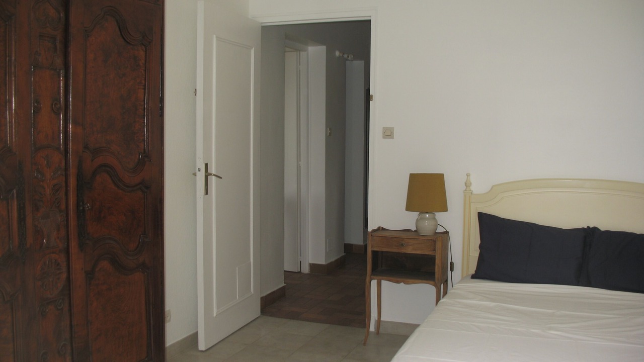 Photo of Bedroom in Velleron