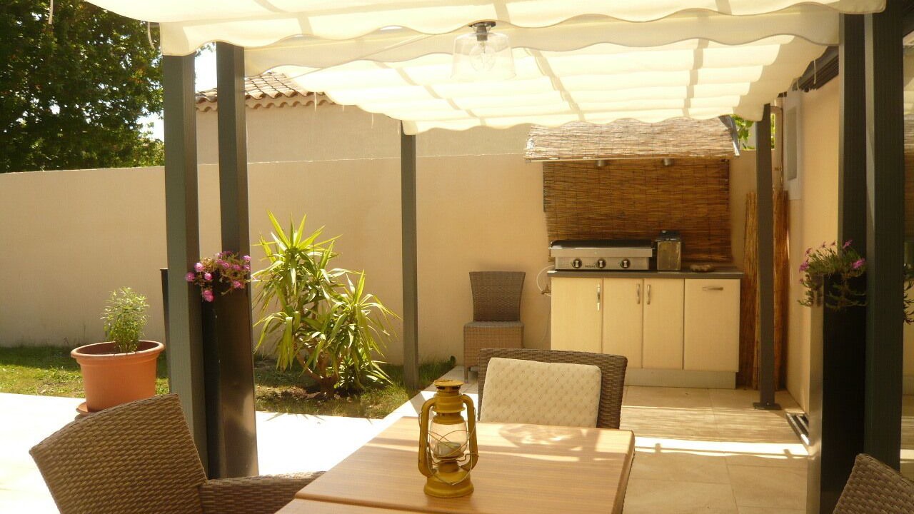 Photo of Outdoor in Molleges