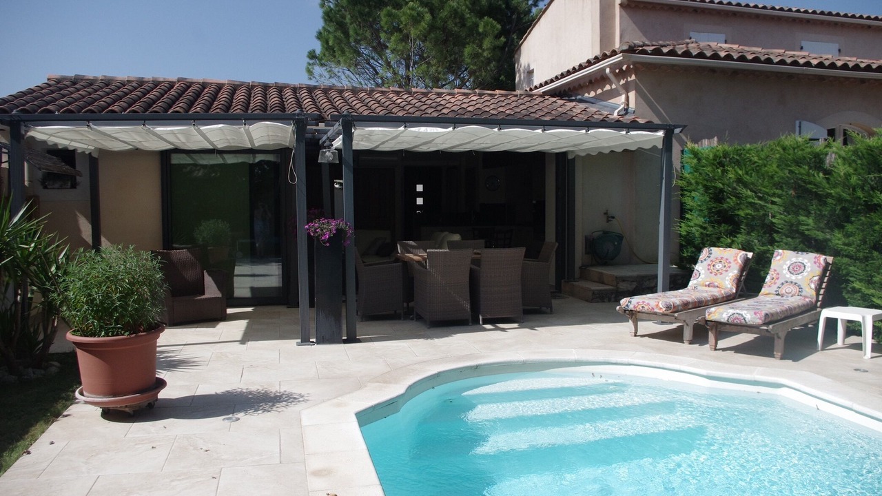 Photo of Outdoor in Molleges