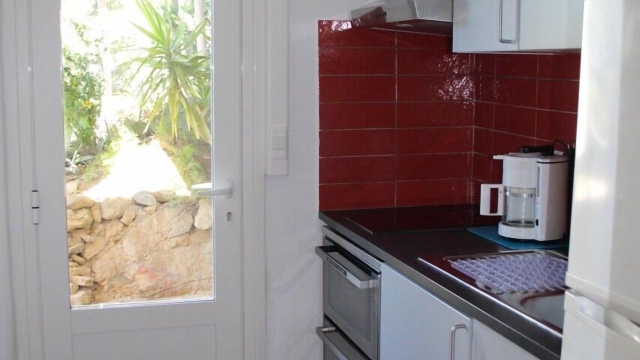 Photo of Kitchen in Ensues-la-Redonne
