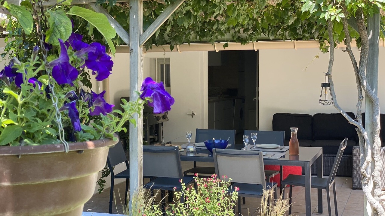 Photo of Outdoor in Orange