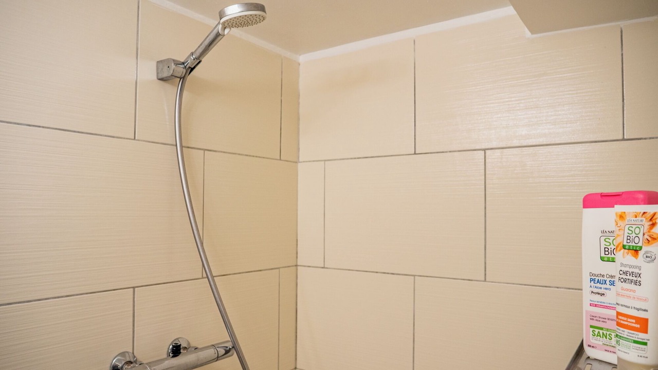 Photo of Bathroom in Orange