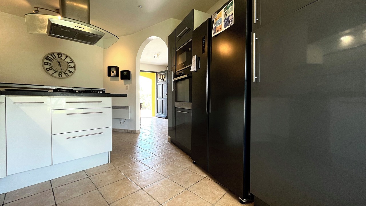 Photo of Kitchen in Figanieres