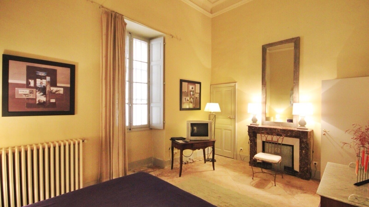 Photo of Bedroom in Avignon City Centre