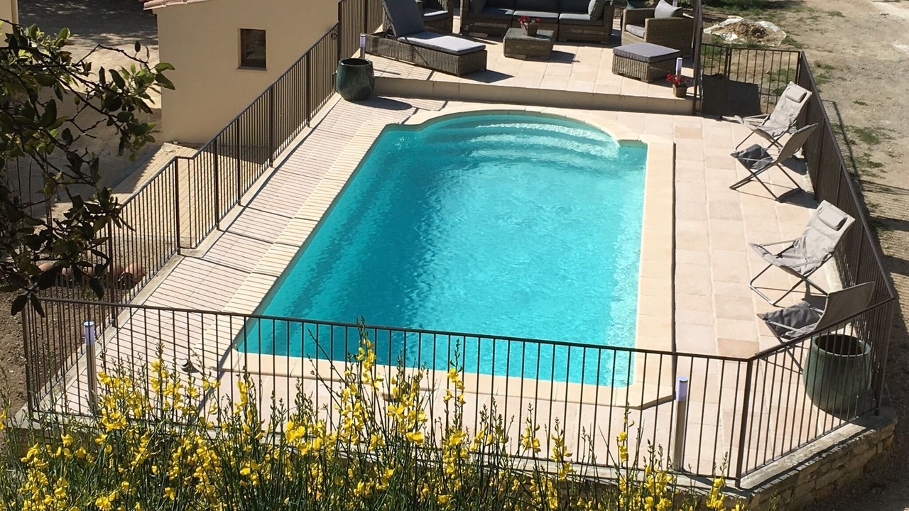 Photo of Outdoor in Lioux