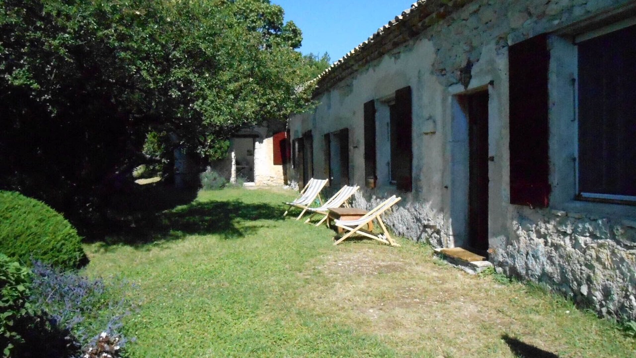 Photo of Outdoor in Savoillan
