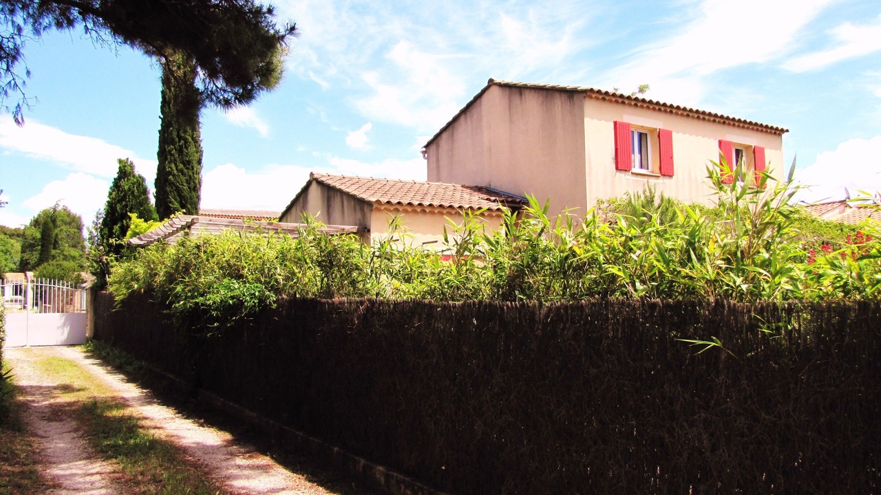 Photo of Outdoor in Pertuis