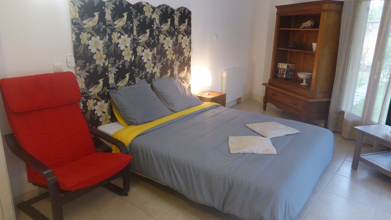 Photo of Bedroom in Montfavet