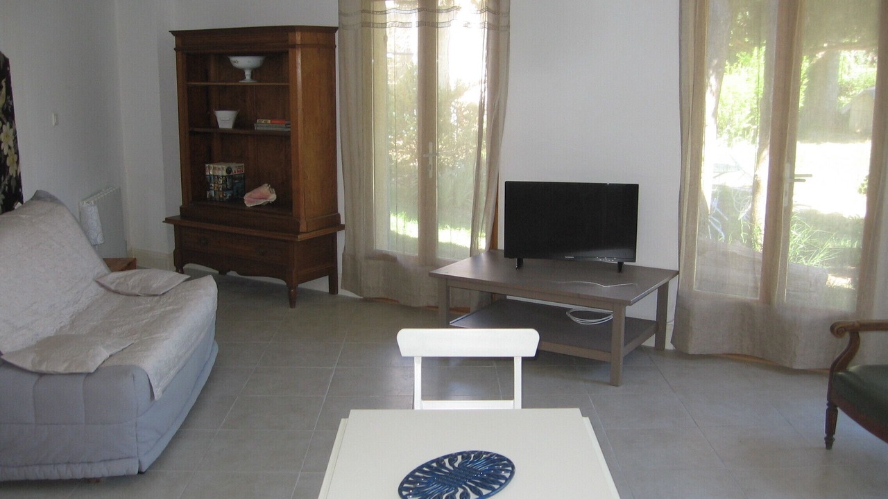 Photo of Livingroom in Montfavet