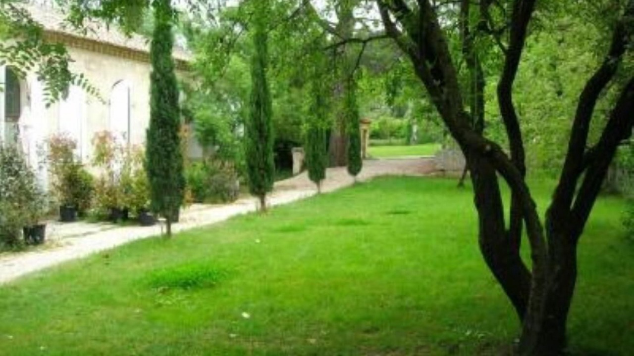 Photo of Outdoor in Rochefort-du-Gard
