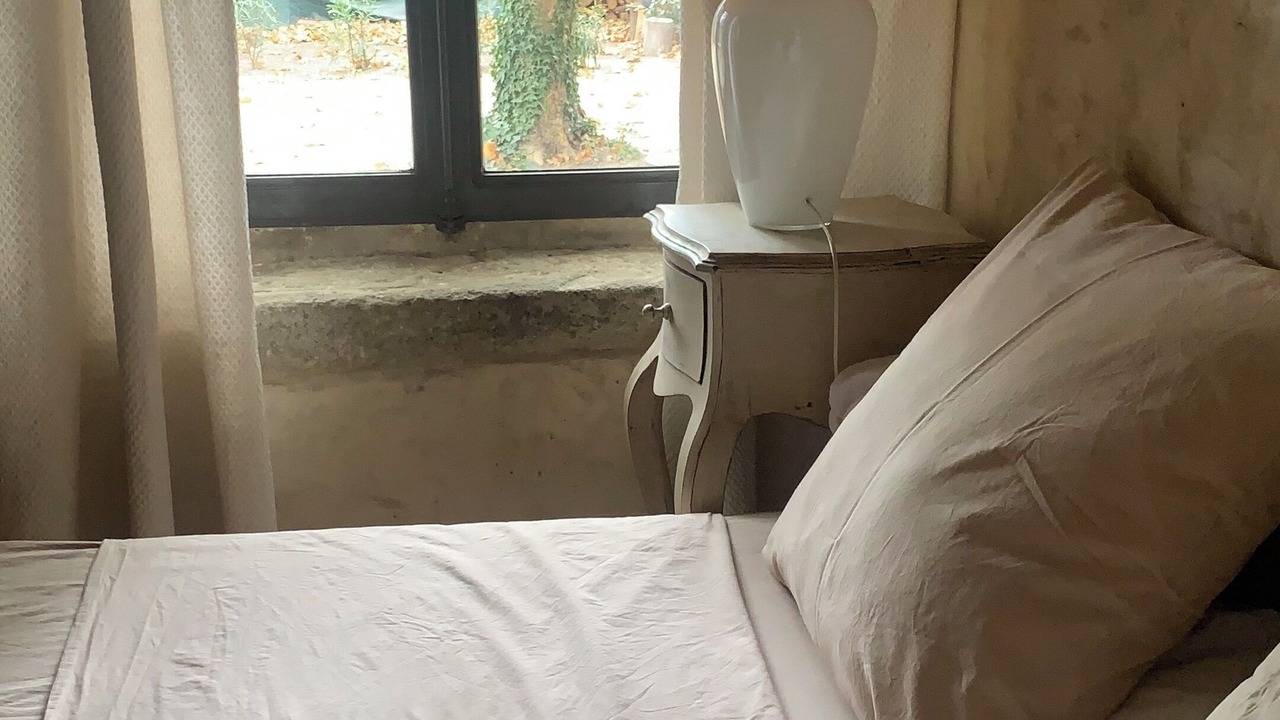 Photo of Bedroom in Rochefort-du-Gard
