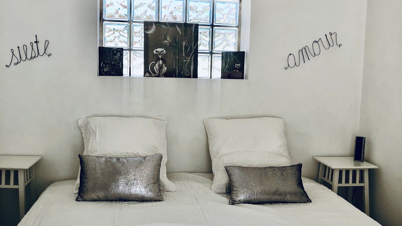 Photo of Bedroom in Noves