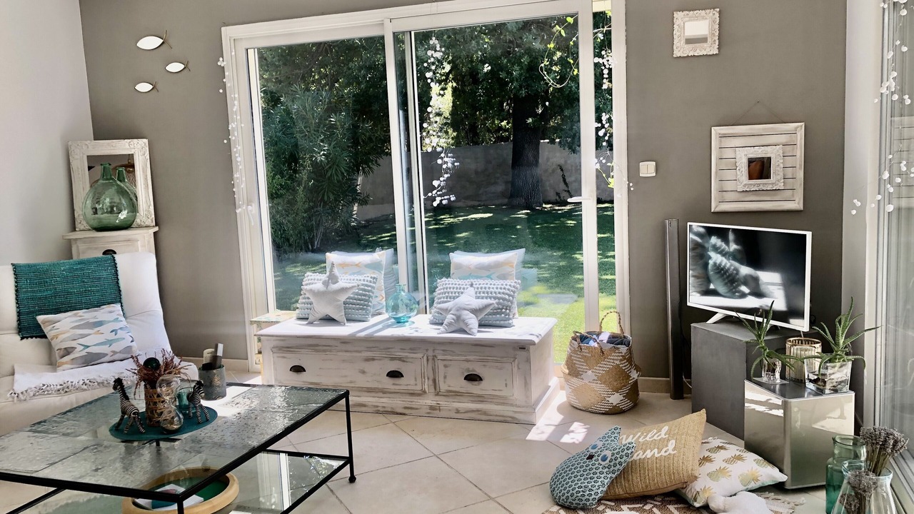 Photo of Livingroom in Noves