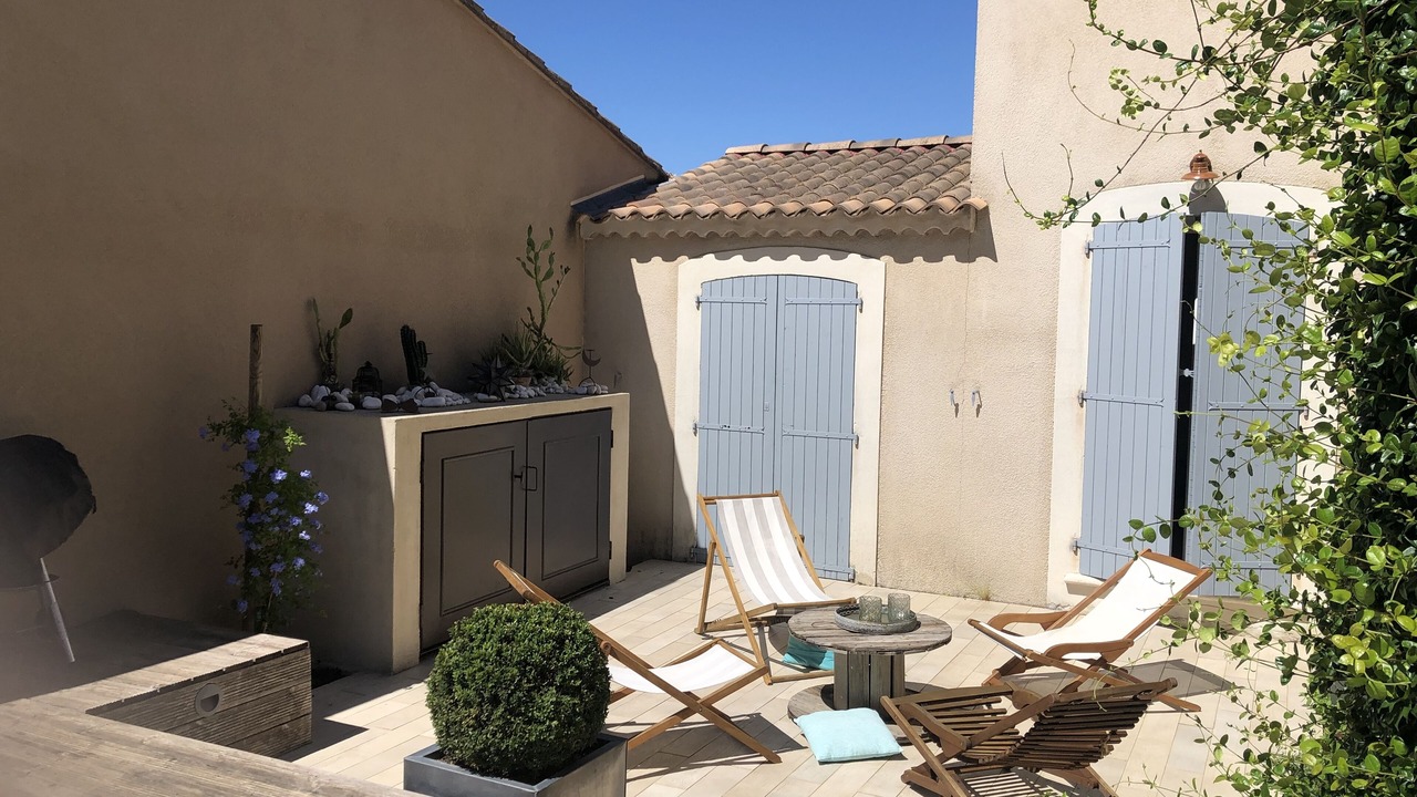 Photo of Patio Balcony in Noves