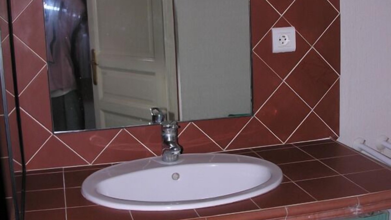 Photo of Bathroom in Orange