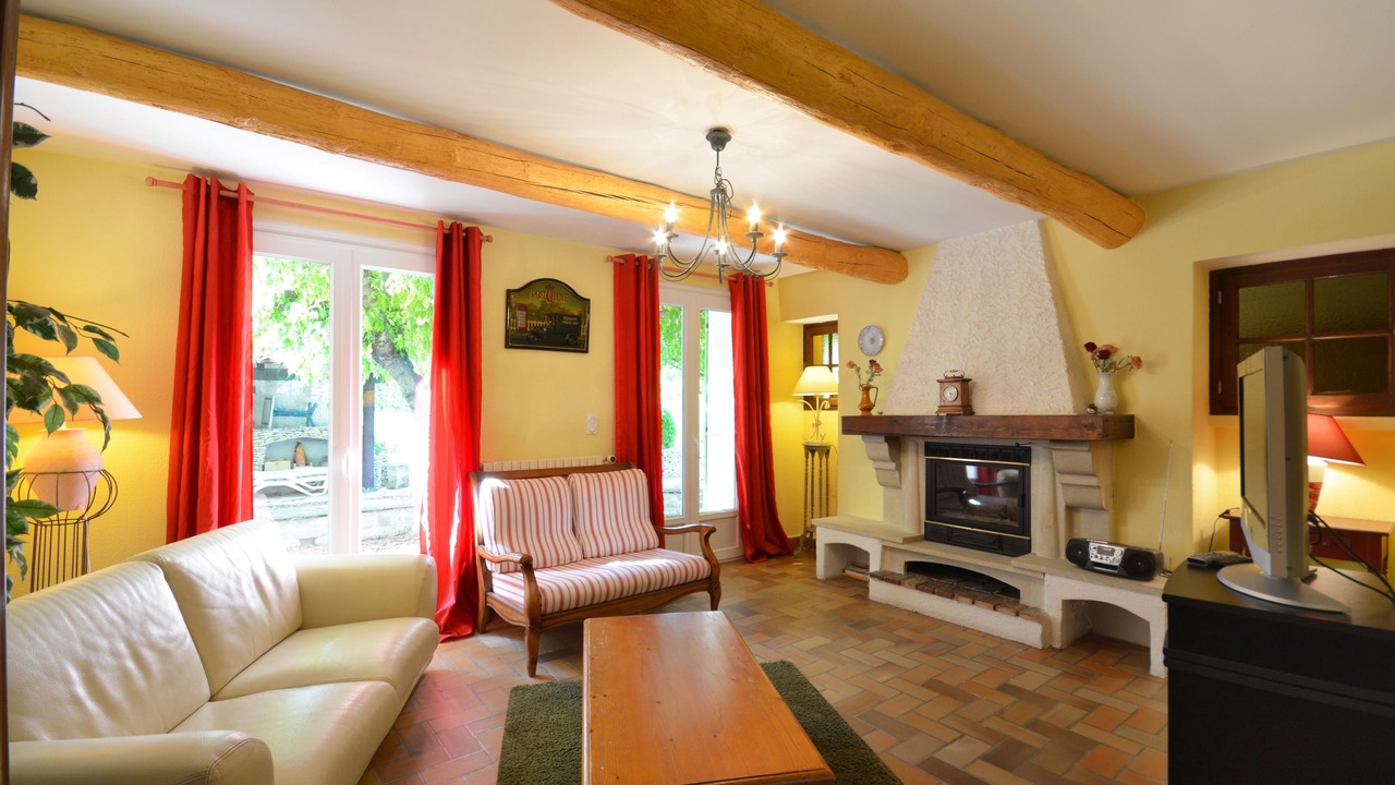 Photo of Livingroom in Sablet