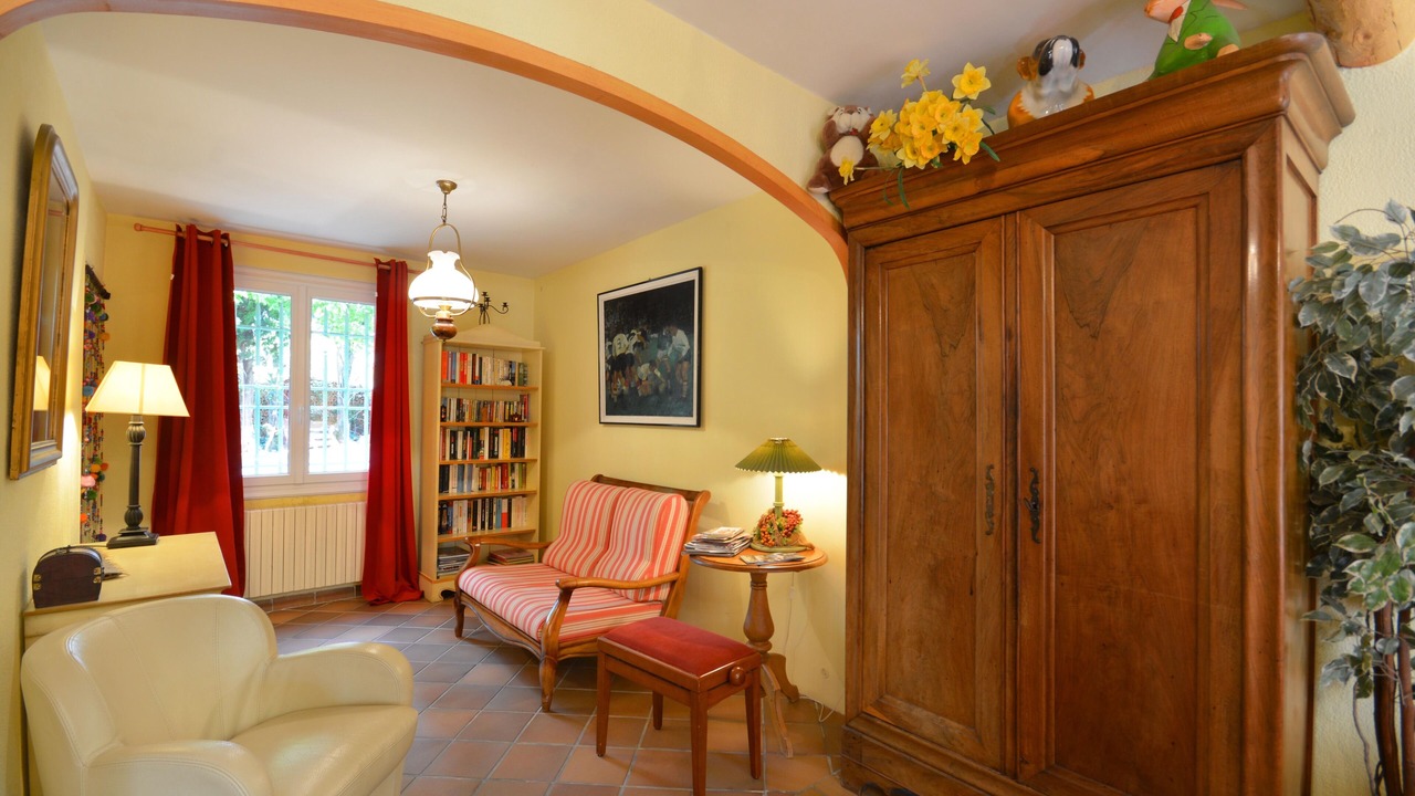 Photo of Livingroom in Sablet