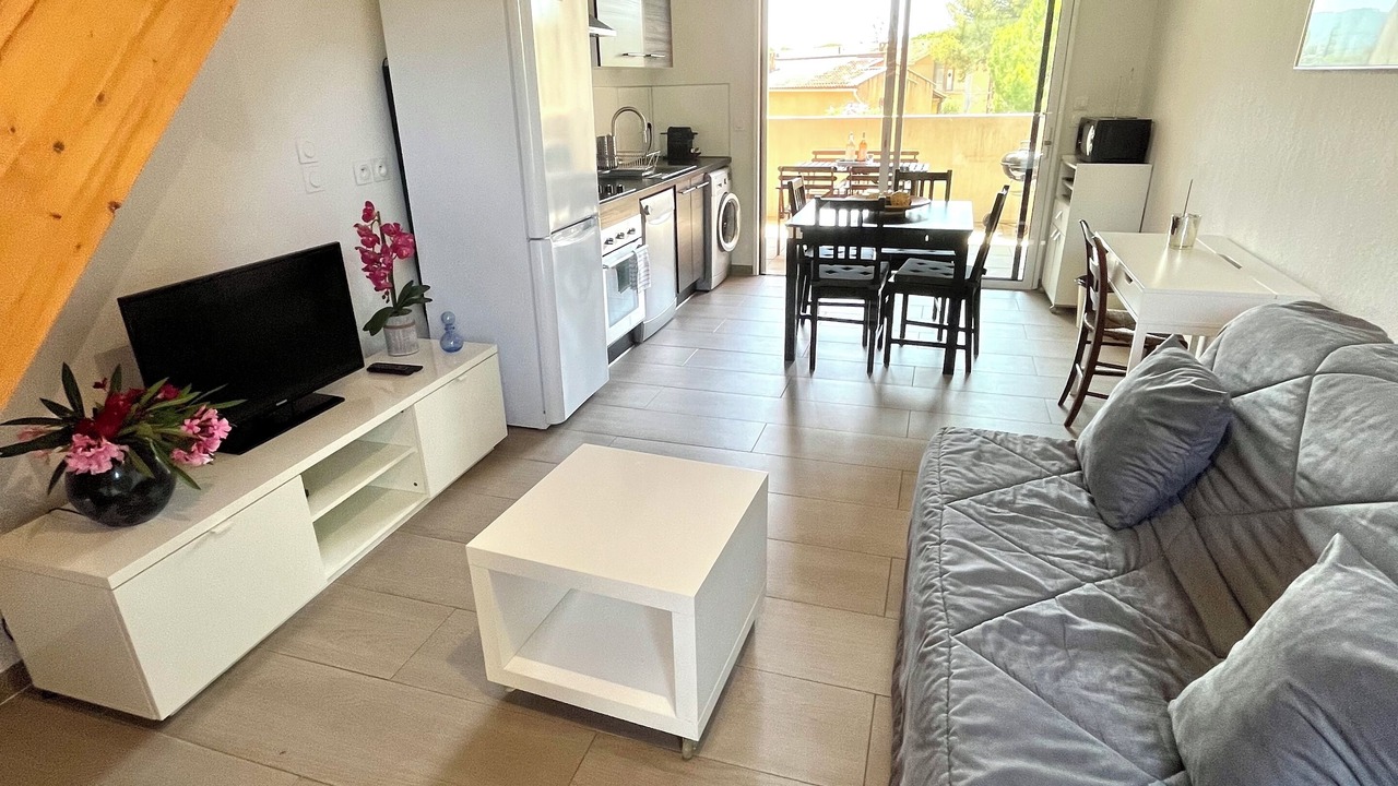 Photo of Livingroom in Saint-Cyr-sur-Mer