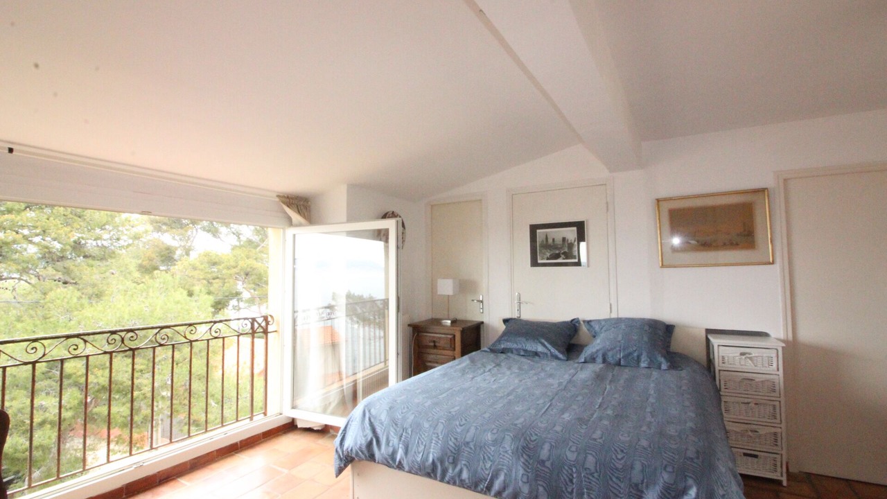 Photo of Bedroom in La Madrague