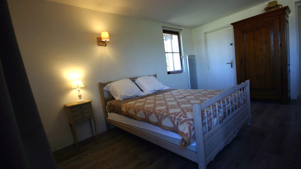 Photo of Bedroom in Bonnieux