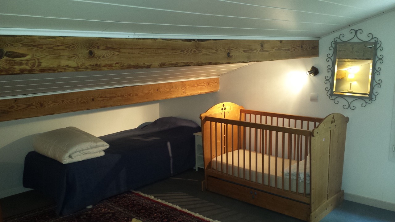 Photo of Bedroom in Pernes-les-Fontaines