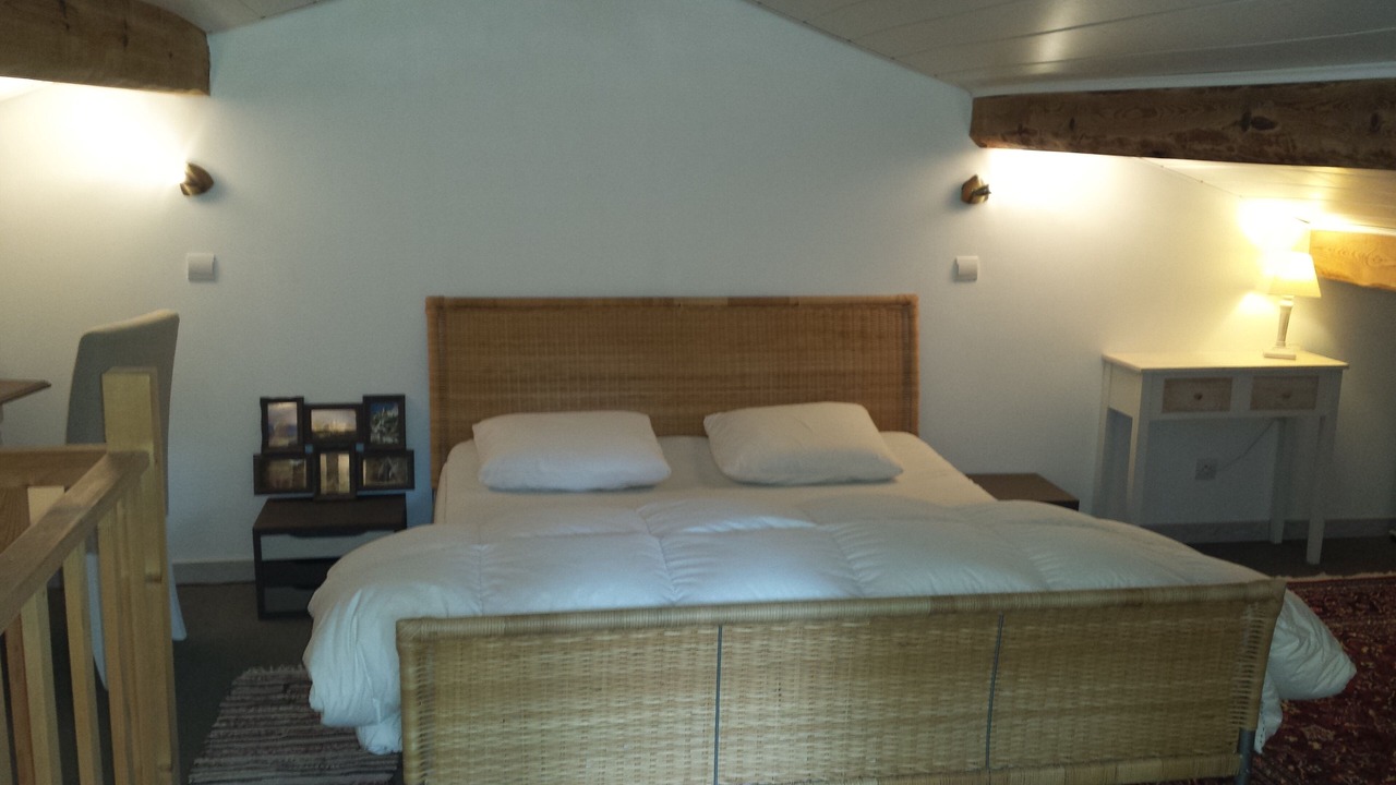 Photo of Bedroom in Pernes-les-Fontaines