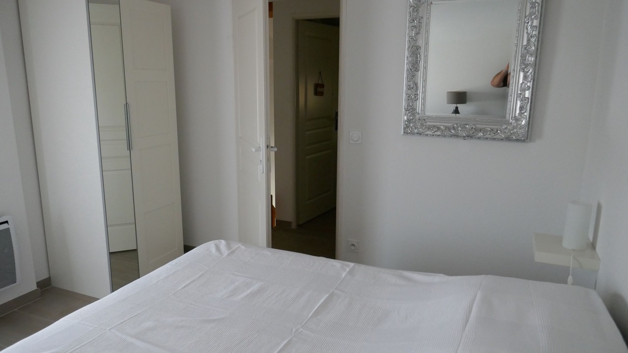 Photo of Bedroom in Saint-Cyr-sur-Mer