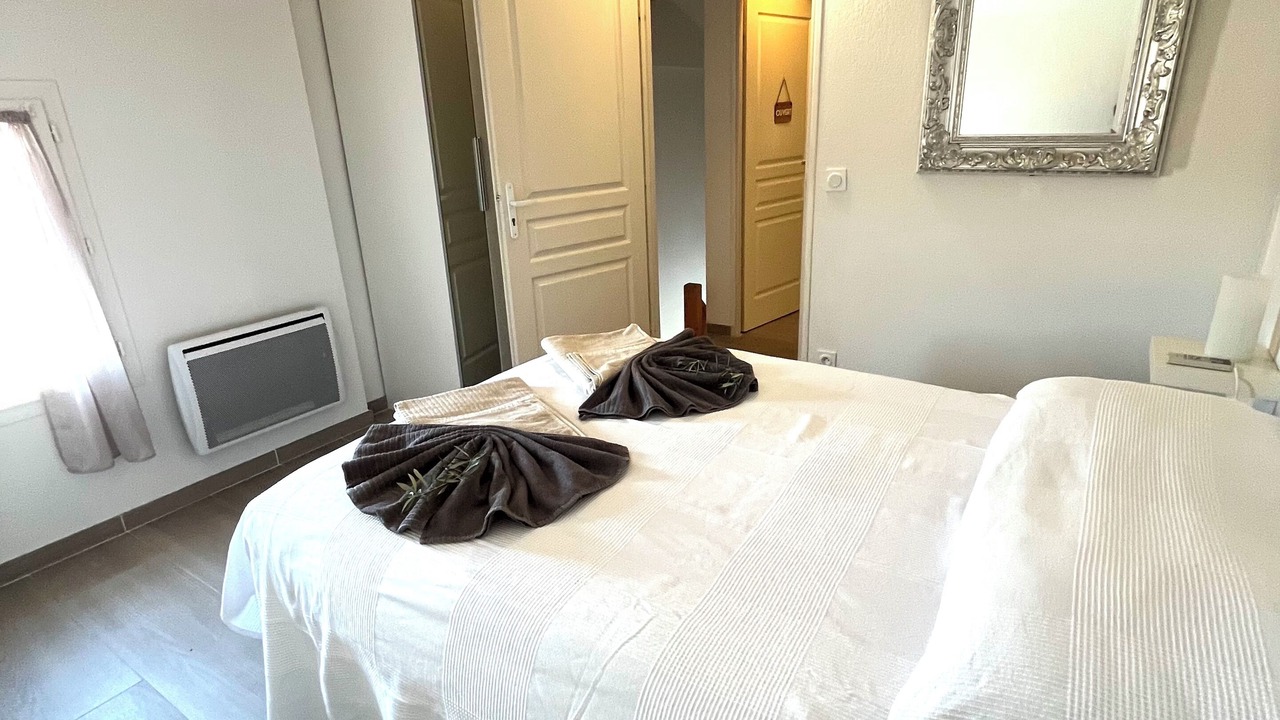Photo of Bedroom in Saint-Cyr-sur-Mer