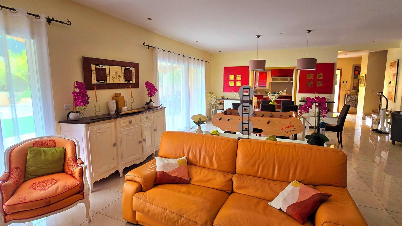 Photo of Livingroom in Saint-Cyr-sur-Mer