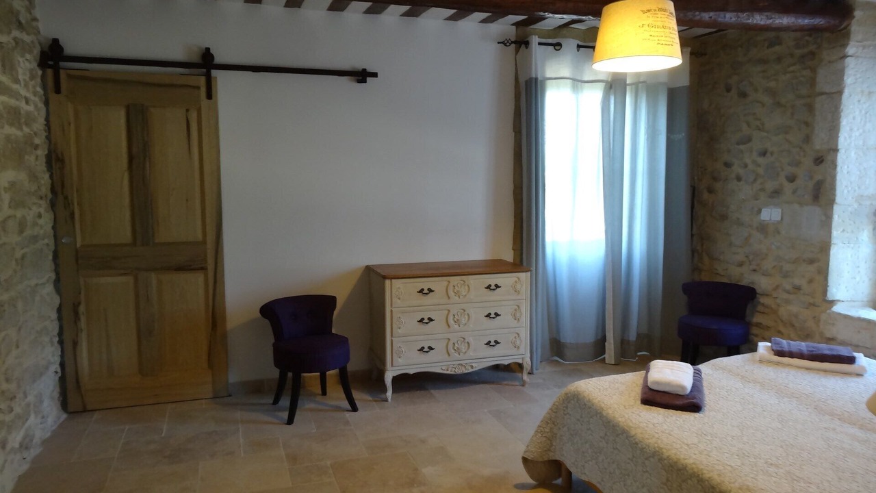 Photo of Bedroom in Saint-Laurent-des-Arbres