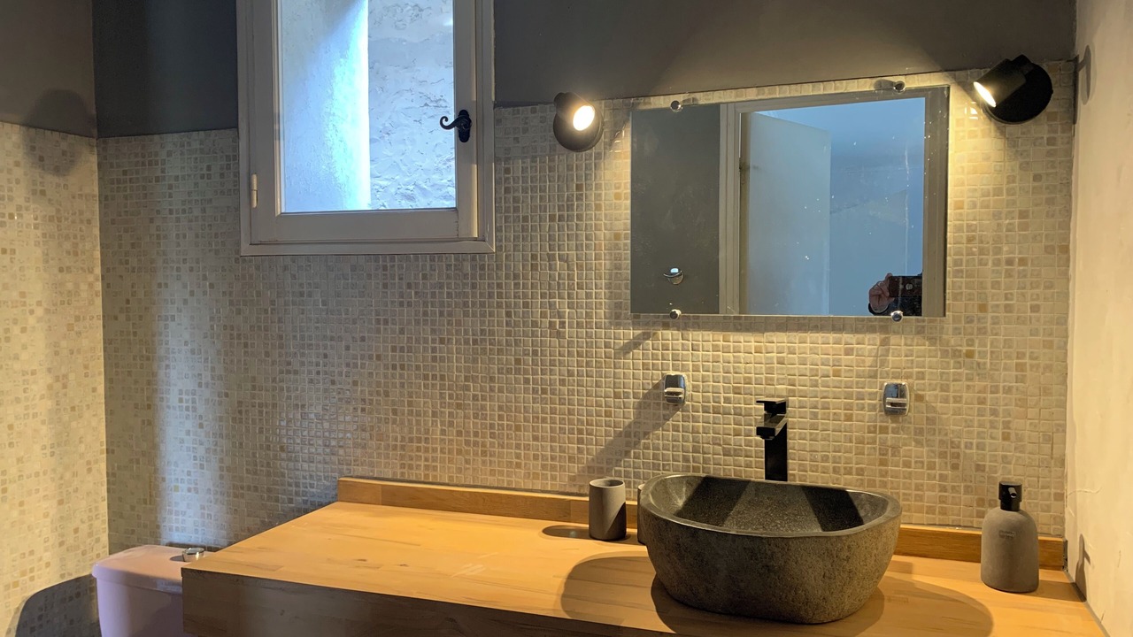 Photo of Bathroom in Mormoiron