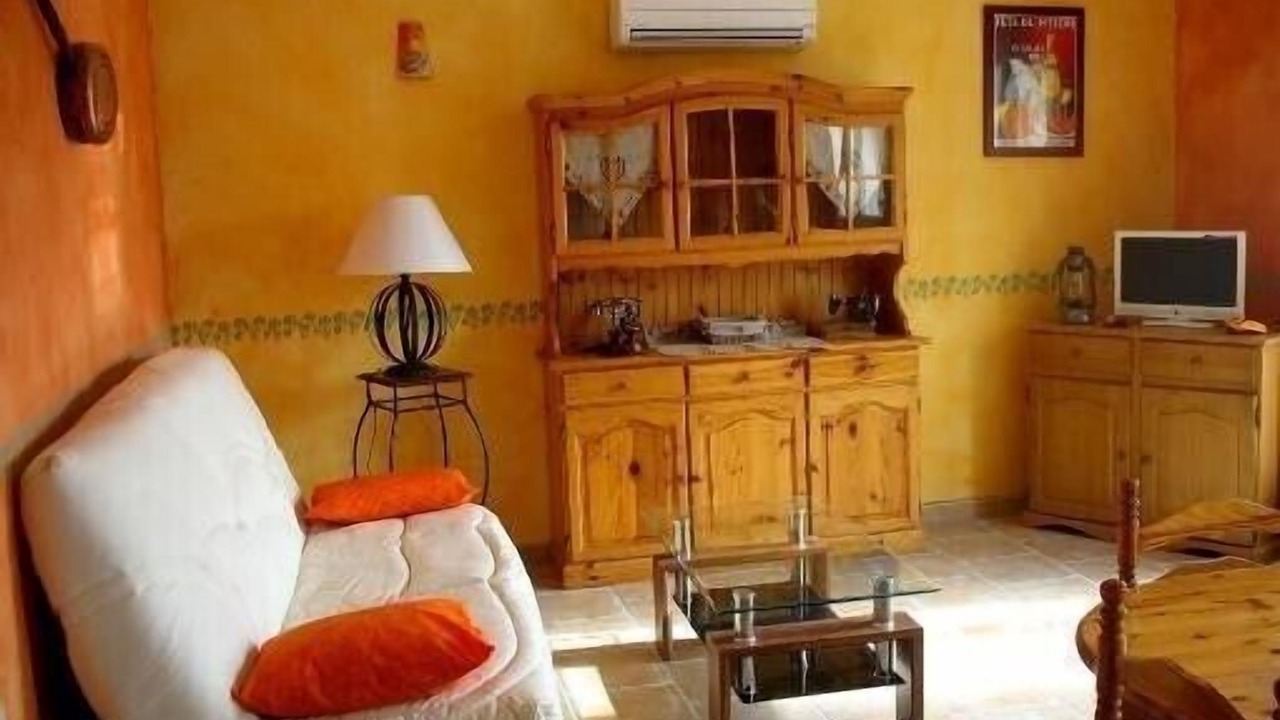 Photo of Livingroom in Pernes-les-Fontaines