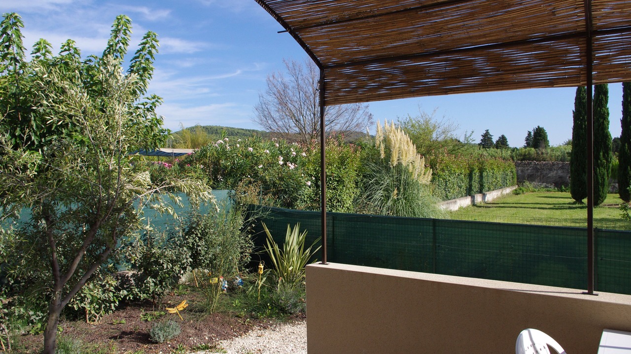 Photo of Patio Balcony in Pernes-les-Fontaines