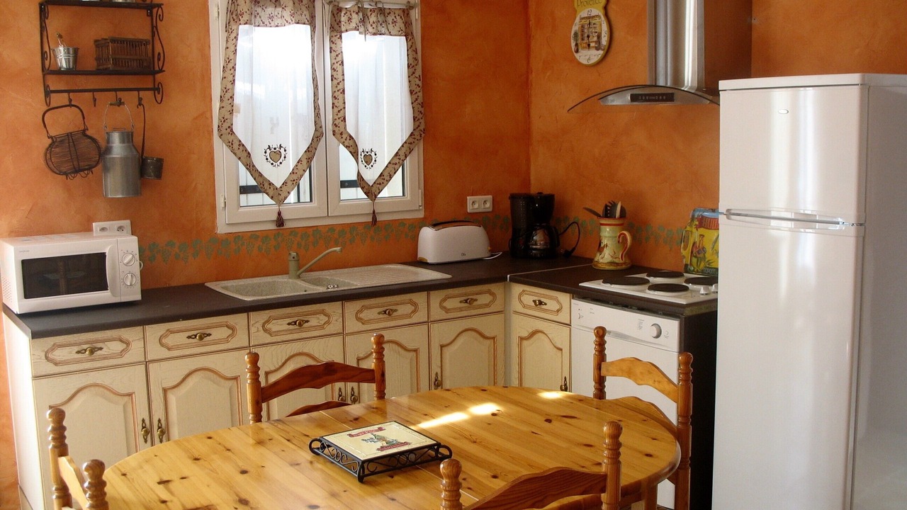 Photo of Kitchen in Pernes-les-Fontaines