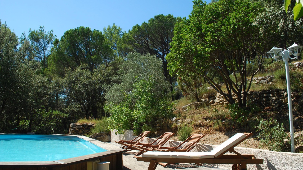Photo of Outdoor in Jouques