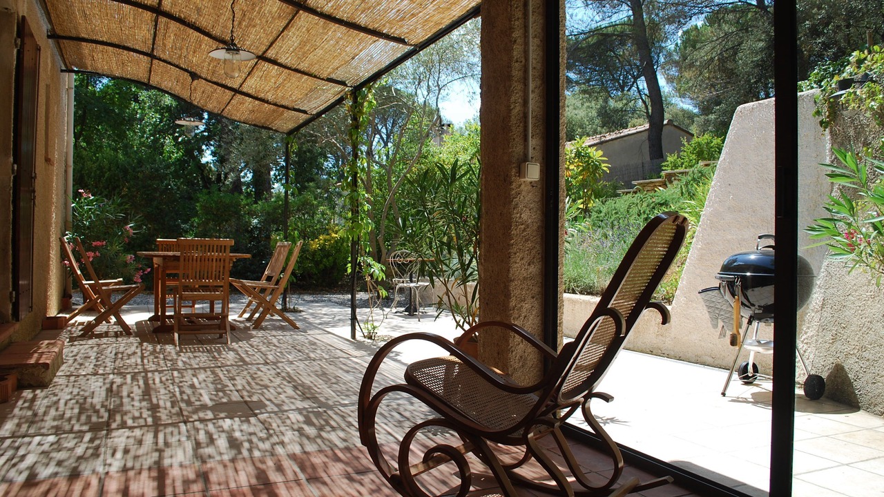 Photo of Outdoor in Jouques