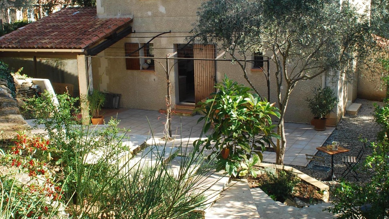 Photo of Outdoor in Jouques
