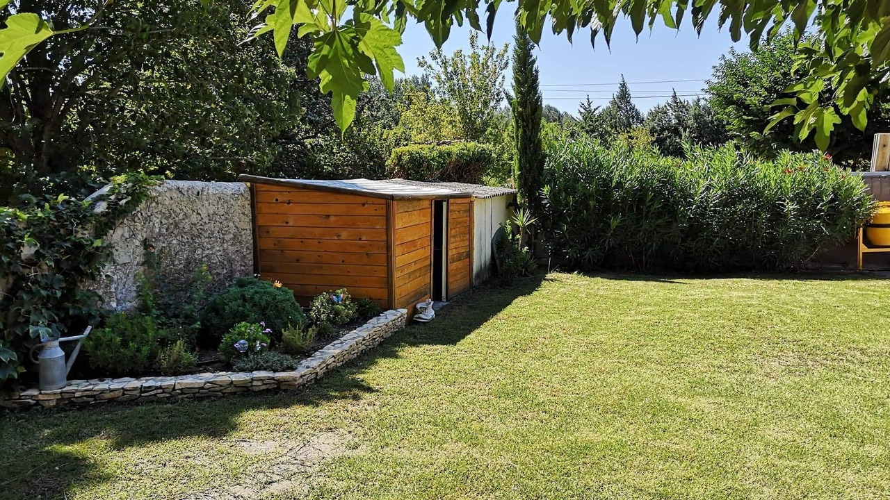 Photo of Outdoor in Orange