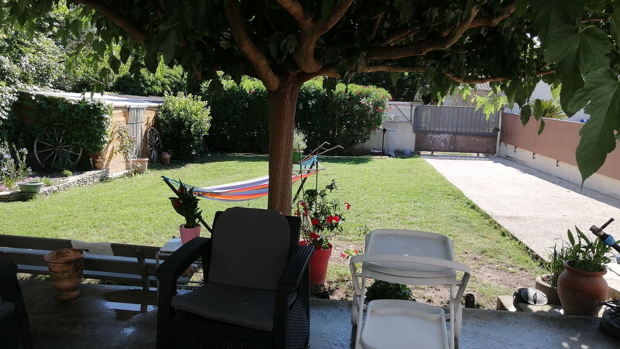 Photo of Patio Balcony in Orange