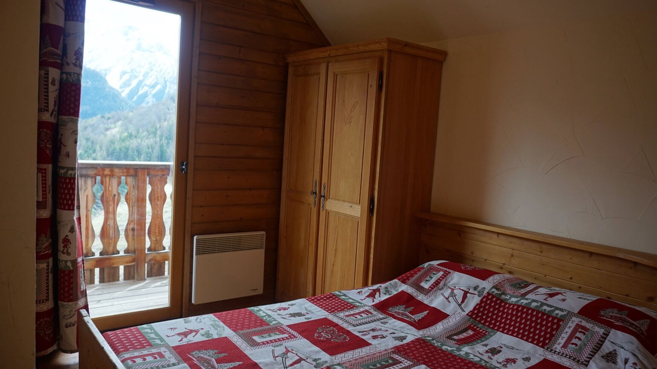 Photo of Bedroom in Pra Loup