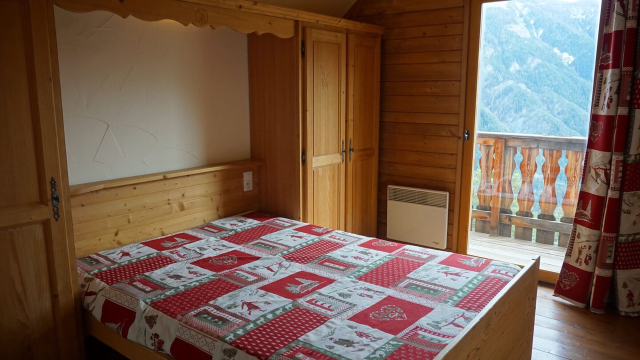 Photo of Bedroom in Pra Loup