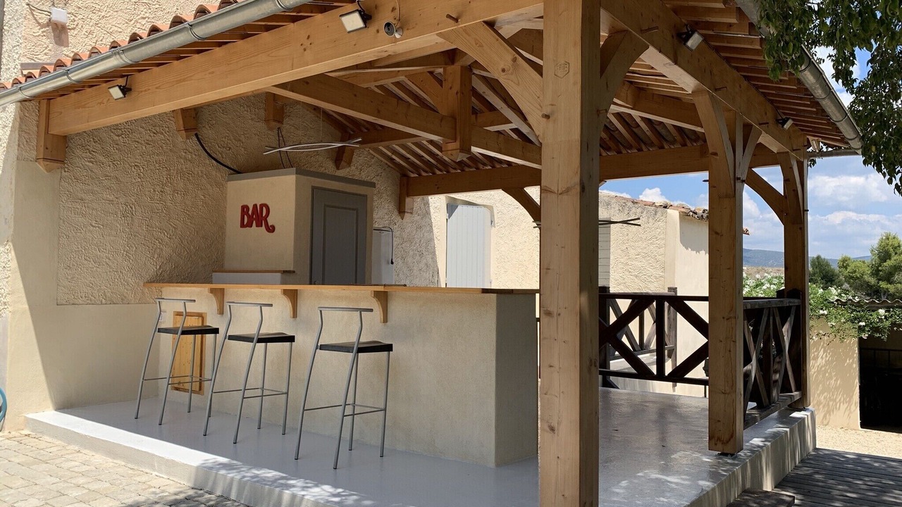 Photo of Outdoor in La Roque-d'Antheron