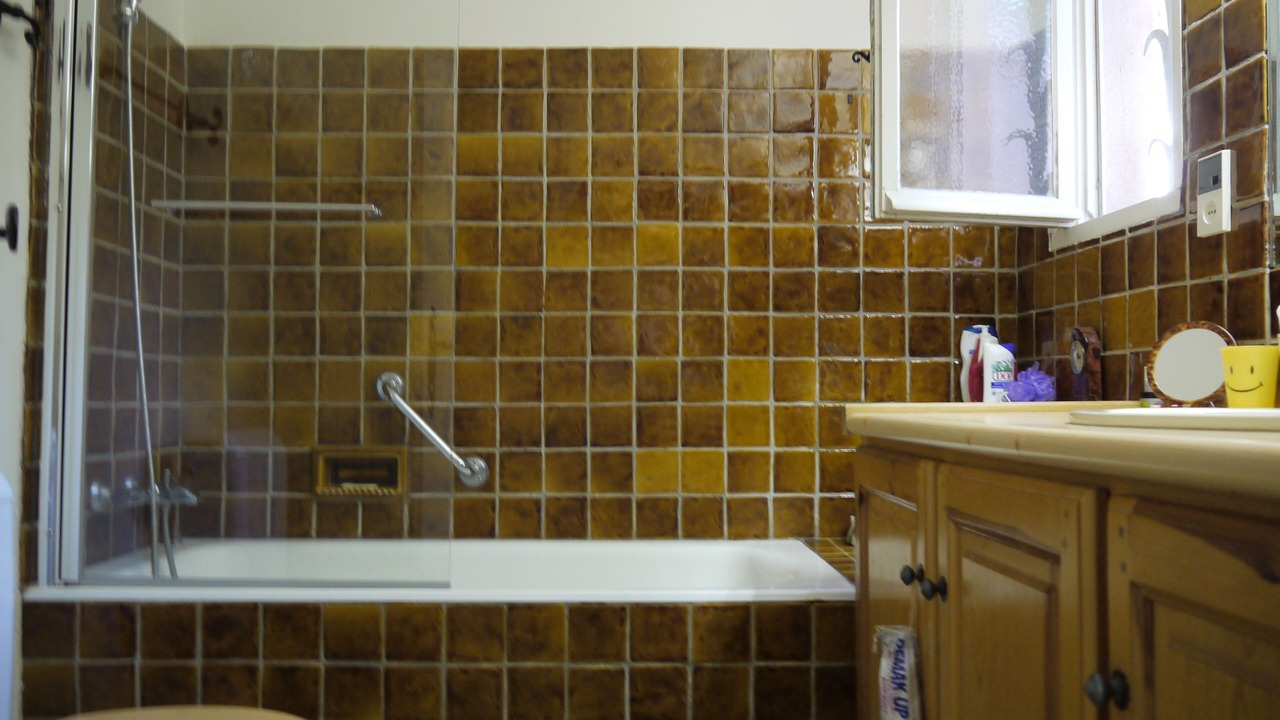 Photo of Bathroom in Lourmarin