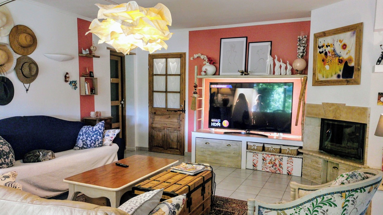 Photo of Livingroom in Bedarrides