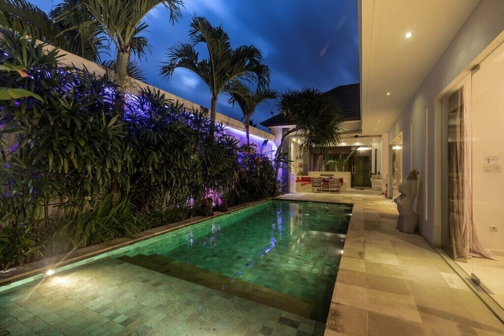 Photo of Outdoor in Sunset Road