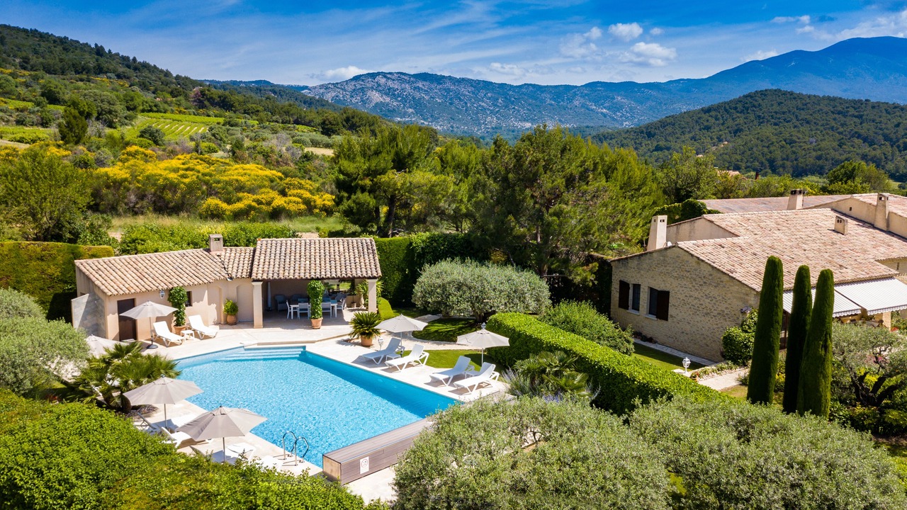 Photo of Outdoor in Crillon-le-Brave